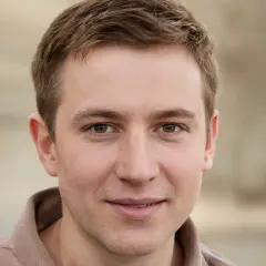 Autor Julian Wróblewski